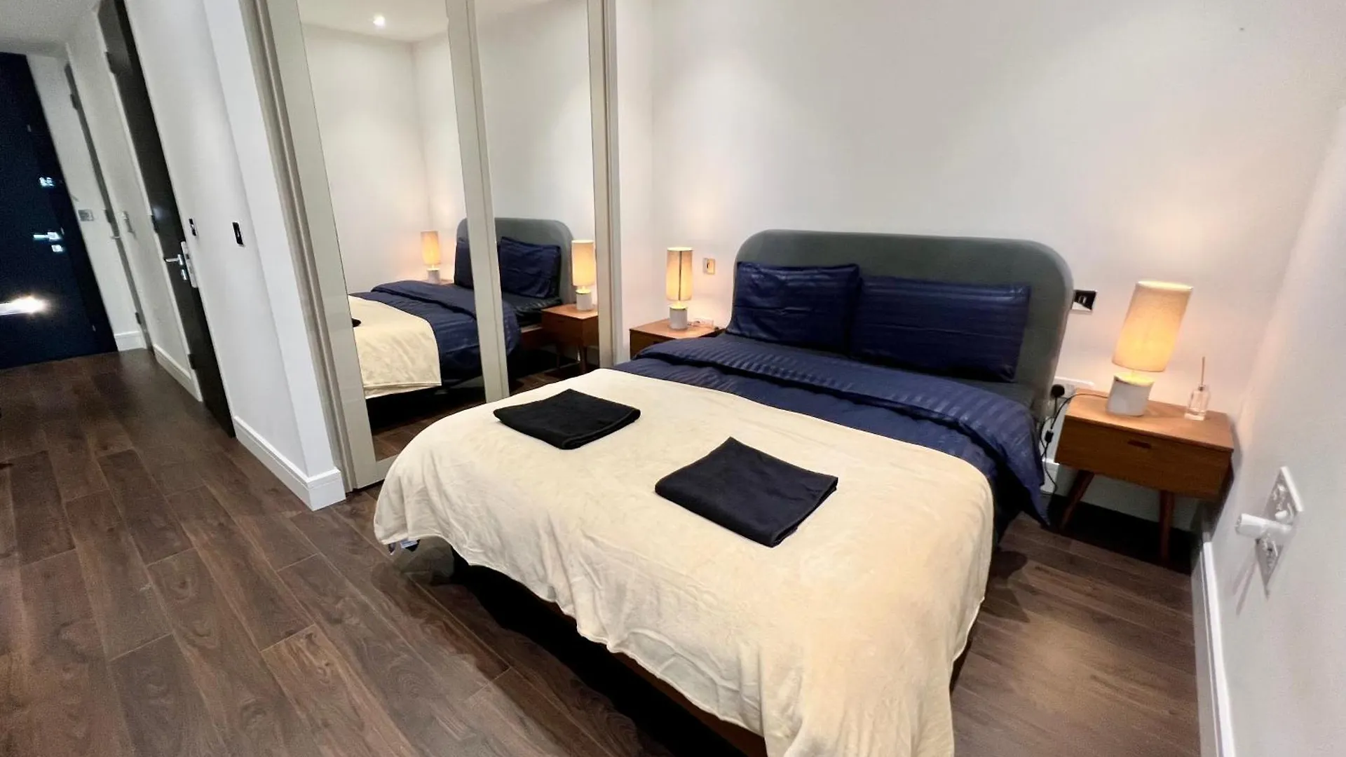 Stylish London City Apartment