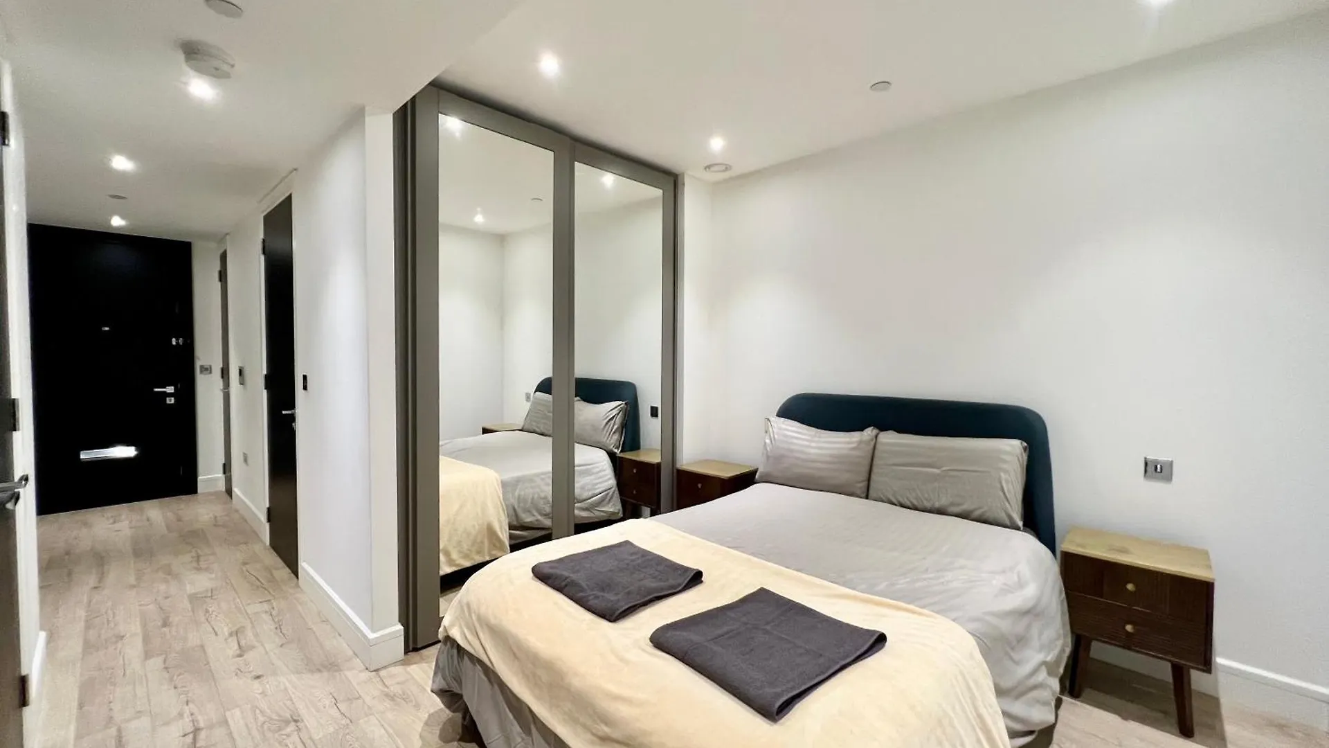 Stylish London City Apartment